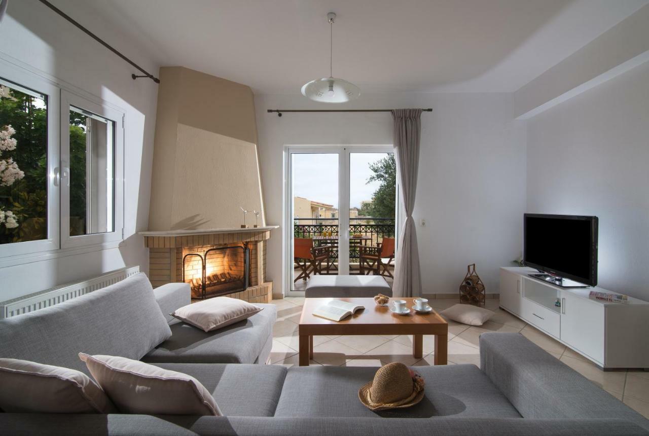 Casa Di Giovani Apartment Kokkini Hani Luaran gambar